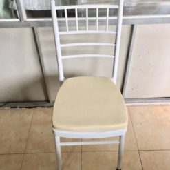 Ghế Chiavari nhà hàng DN03001